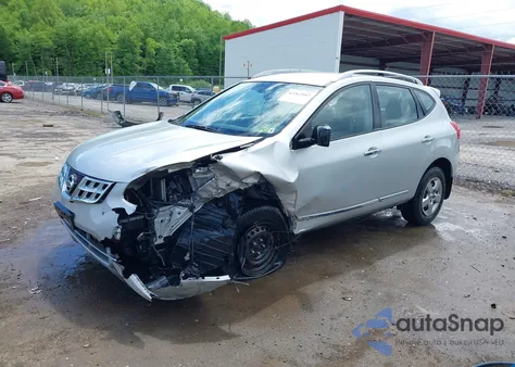 2015 Nissan Rogue Select S z USA, uszkodzony, nr VIN JN8AS5MV1FW254358